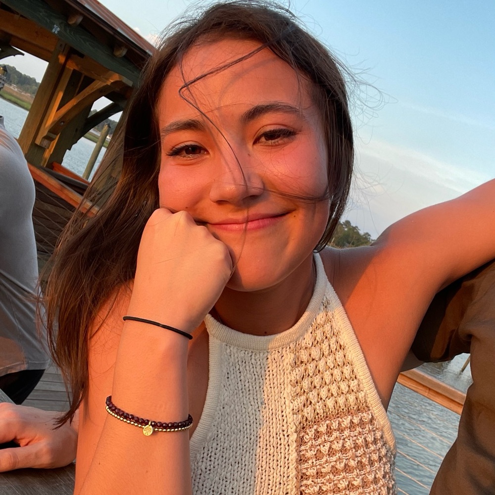 Meet your Posher, Hana